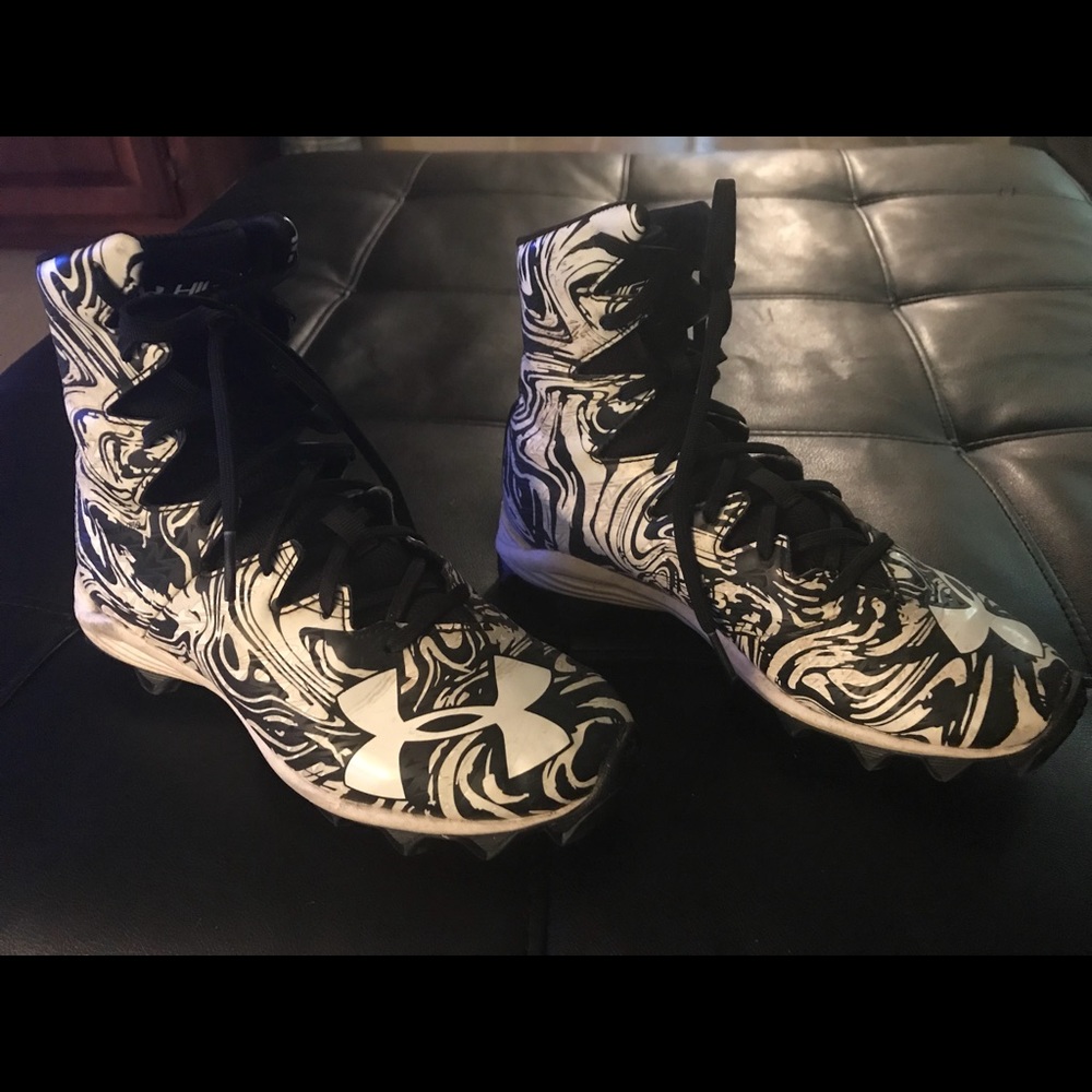 Under Armour football cleats